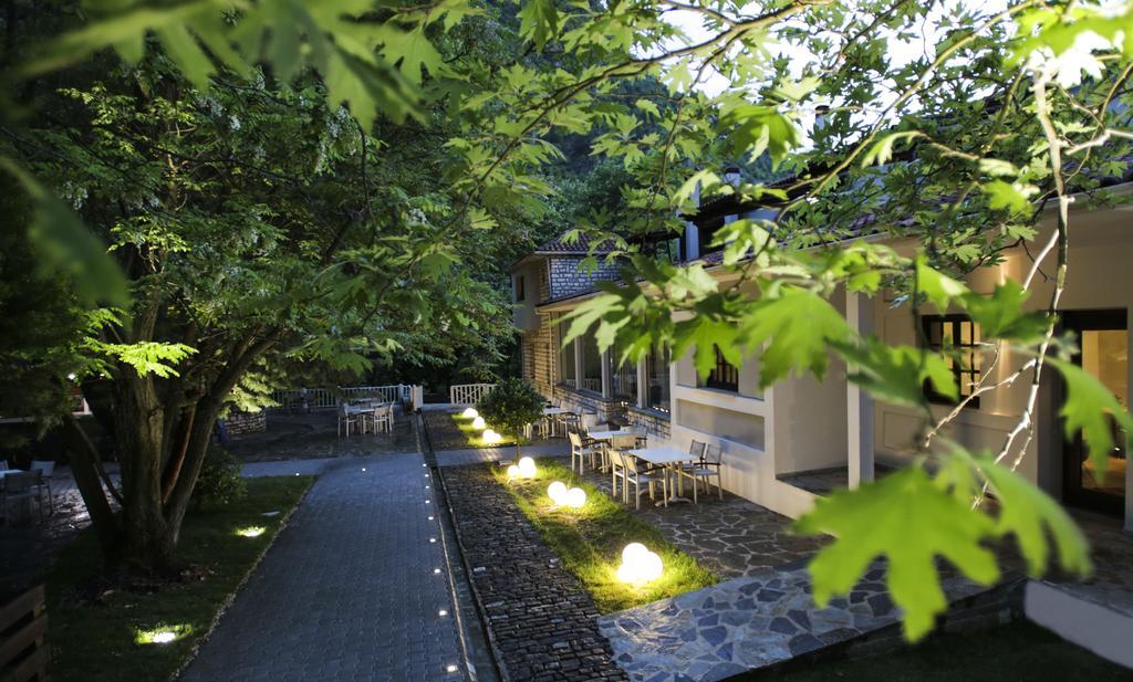 Gefyri Hotel Konitsa Exterior foto